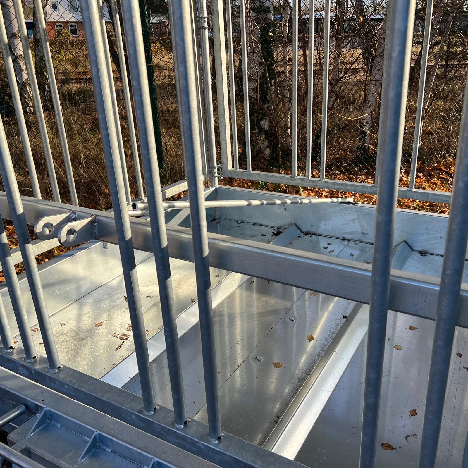 Eco-Pferdefressgitterraufe 2x2m